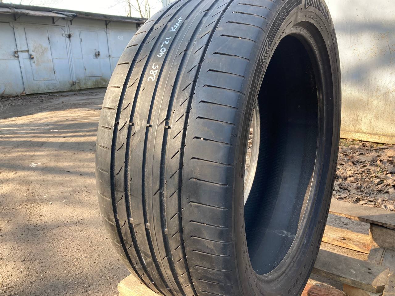 Continental 265/45R20