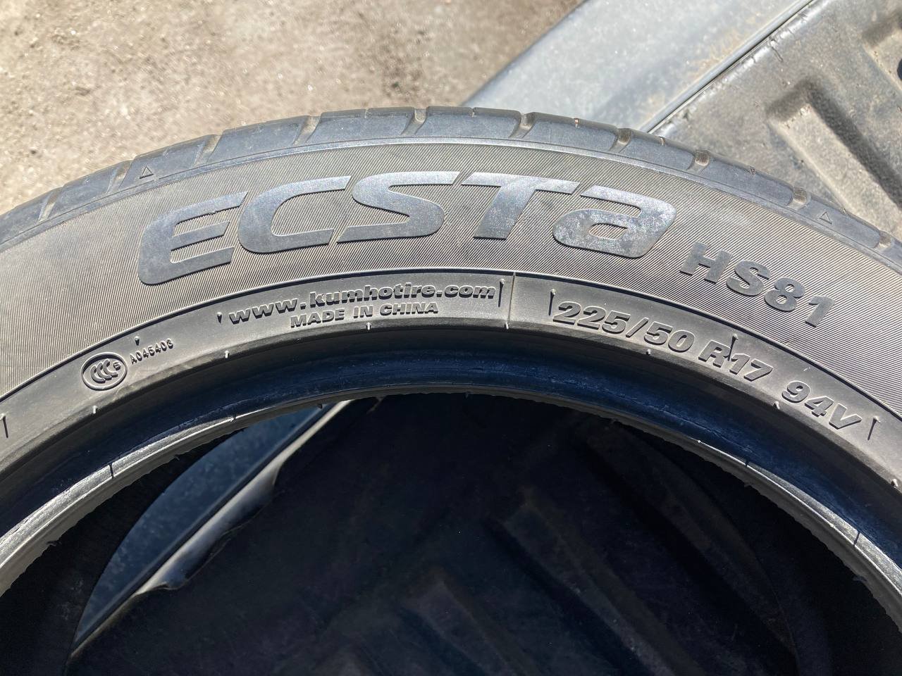 Kumho 225/50R17 фото 5