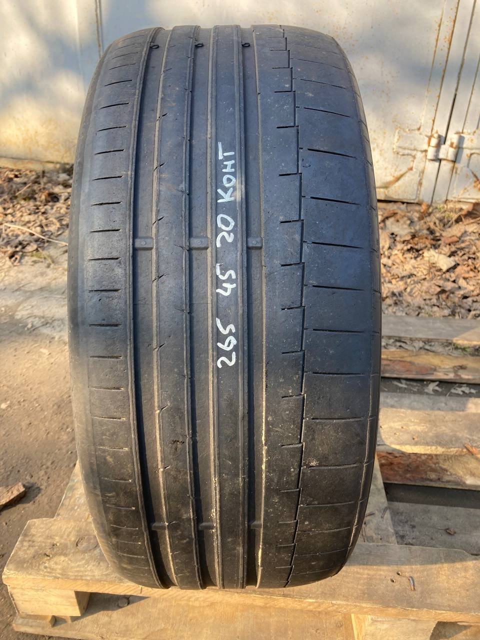 Continental 265/45R20 фото 2