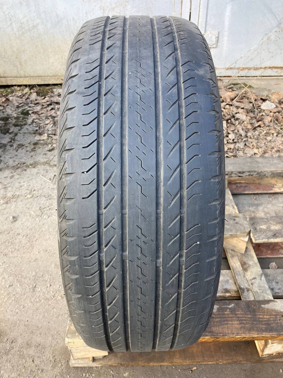 Bridgestone 235/55R19 фото 2