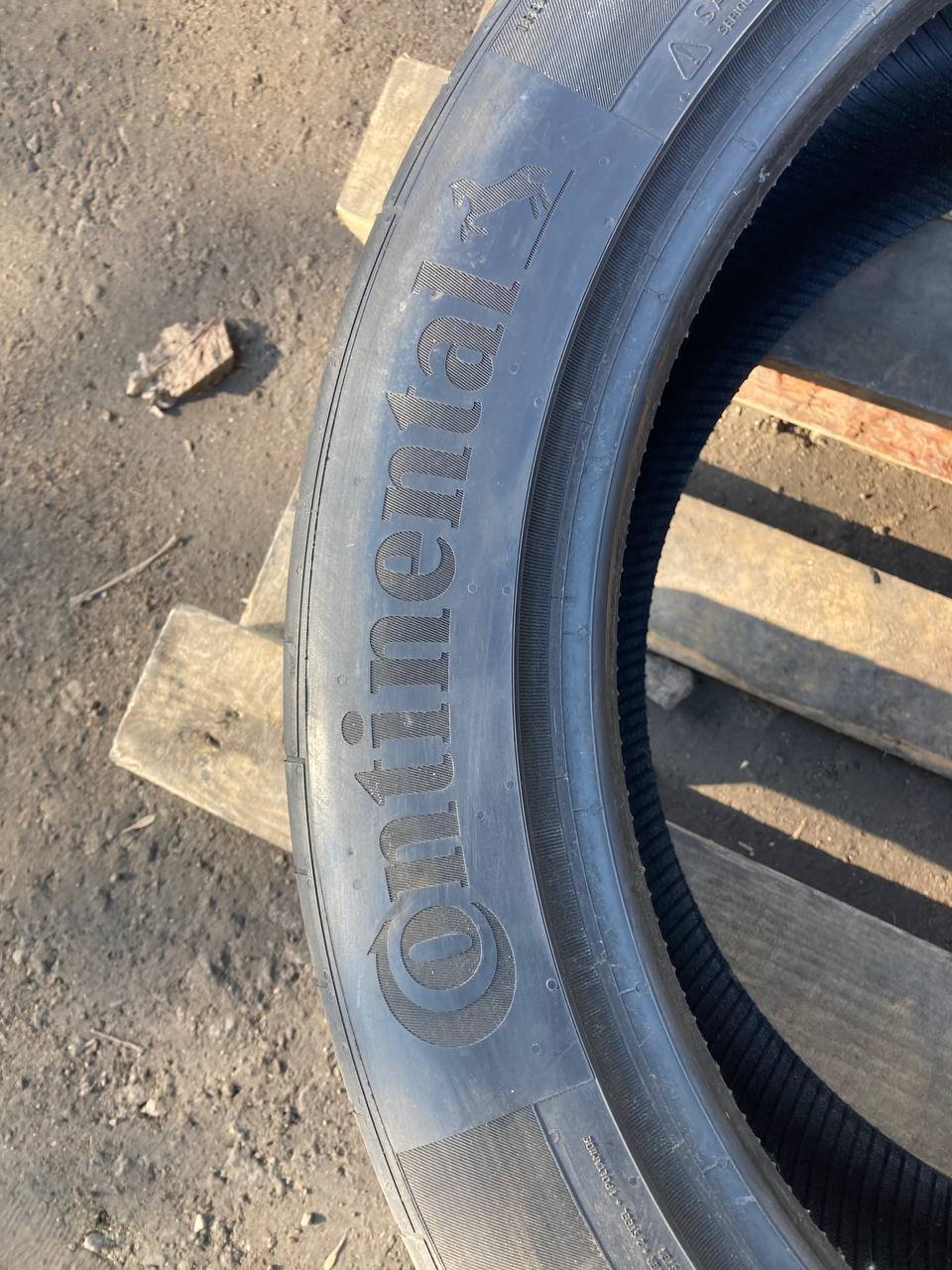 Continental 265/45R20 фото 4