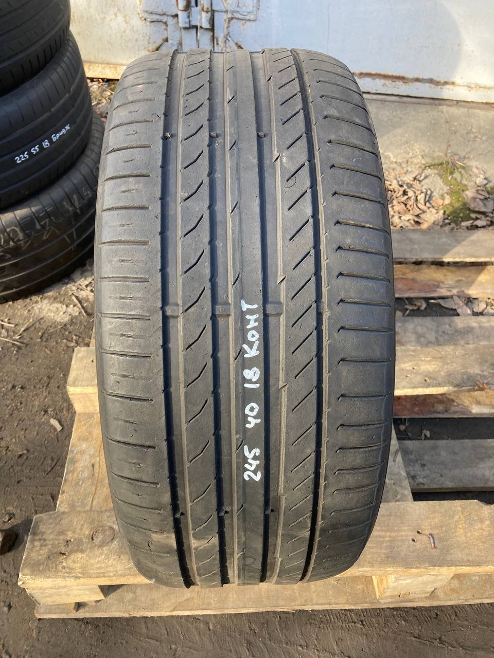 Continental 245/40R18 фото 2