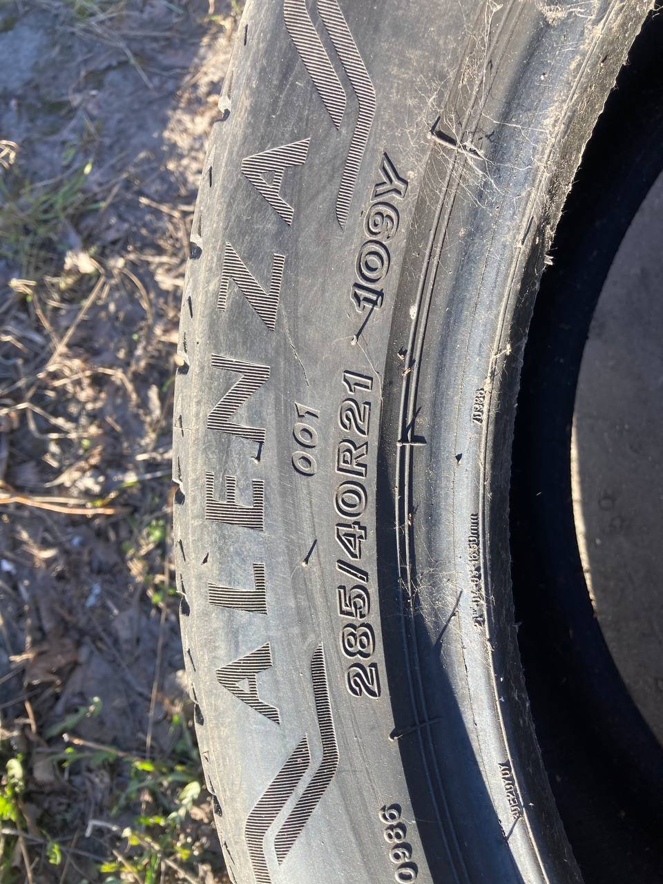 Bridgestone 285/40R21 фото 6