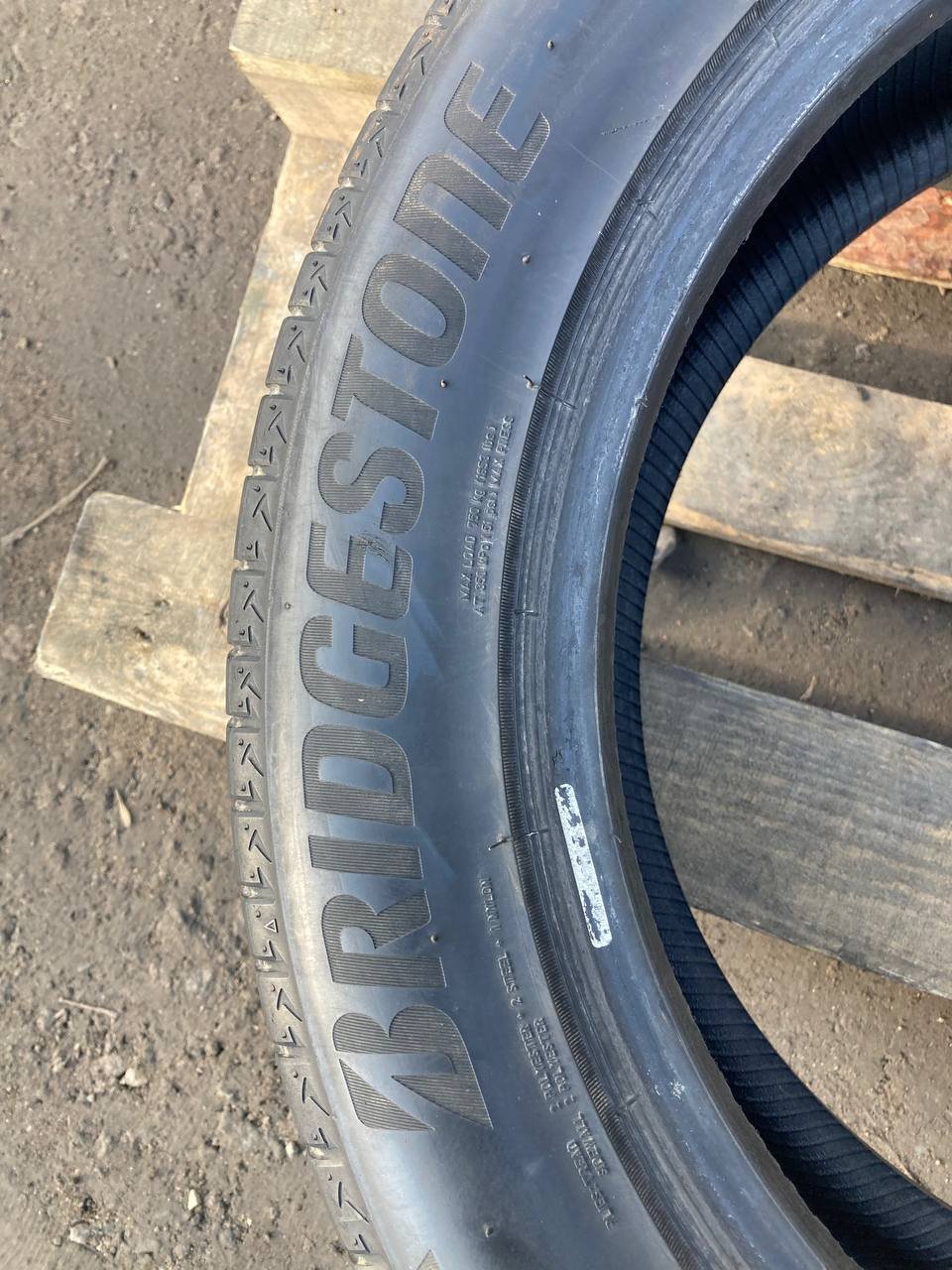 Bridgestone 225/55R18 фото 5